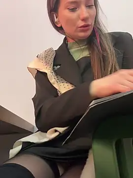 MooonReal online show from 01-19-25, 06:42