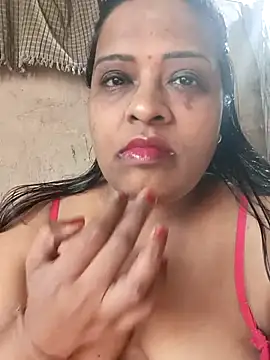 Snapshot of Love_Jenny chatting on 02-18-25, 04:58 Love Jenny online show from 02-18-25, 04:58