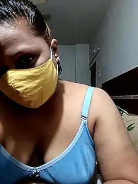 Snapshot of Love_Jenny chatting on 10-30-25, 04:14 Love Jenny online show from 10-30-25, 04:14