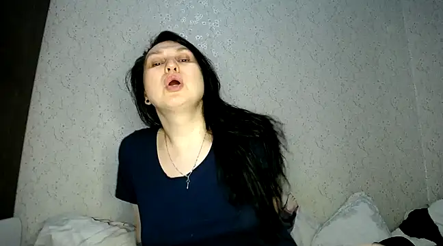 Snapshot of EvaBeautyX chatting on 12-06-24, 06:39 EvaBeautyX online show from 12-06-24, 06:39