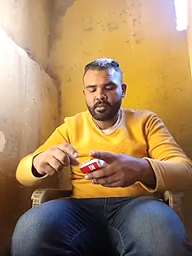 ListedLoin online show from 01-12-25, 12:01