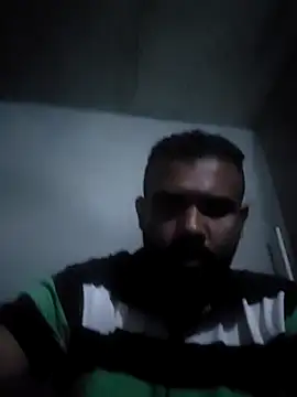 Snapshot of ListedLoin chatting on 10-11-25, 07:45 ListedLoin online show from 10-11-25, 07:45