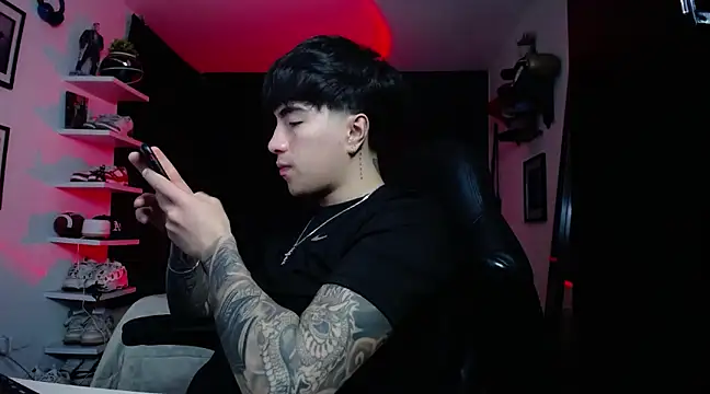 jung dragon online show from 12-11-24, 04:49