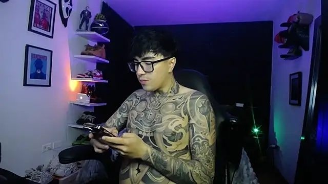 jung dragon online show from 11-13-25, 02:32