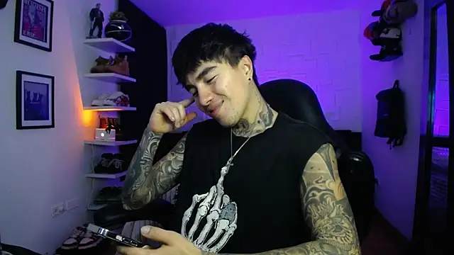 jung dragon online show from 03-23-26, 04:49