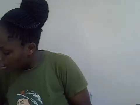 HOT-JAZMINE online show from 04-30-26, 07:47