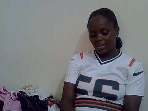 HOT-JAZMINE online show from 06-21-26, 11:35
