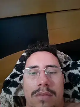 Snapshot of luissilva0071 chatting on 10-07-25, 02:25 luissilva0071 online show from 10-07-25, 02:25