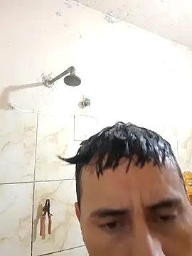 Snapshot of luissilva0071 chatting on 02-08-26, 04:43 luissilva0071 online show from 02-08-26, 04:43