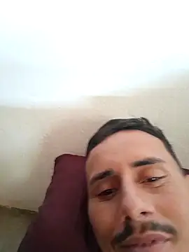 luissilva0071 online show from 05-04-26, 02:35