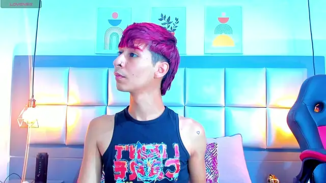 ariel villa online show from 02-08-25, 12:38