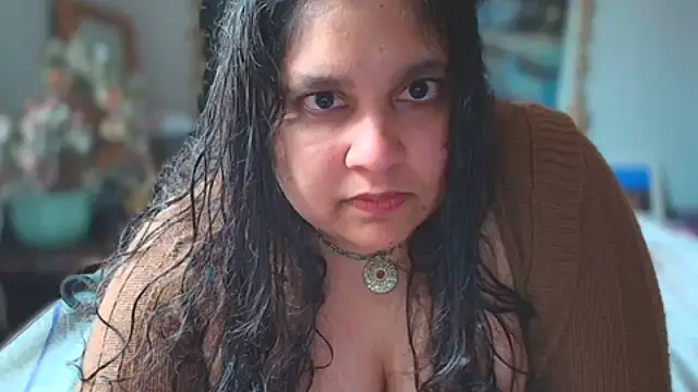 MelanieFawker online show from 02-12-25, 06:40