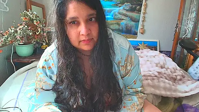 MelanieFawker online show from 02-19-25, 06:32