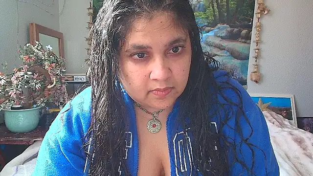 MelanieFawker online show from 02-26-25, 05:07