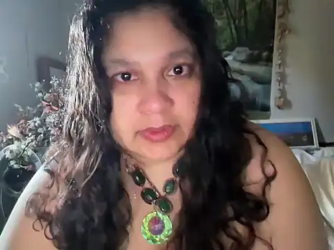 MelanieFawker online show from 05-05-26, 12:40