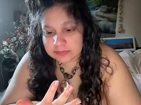 MelanieFawker online show from 05-06-26, 12:30