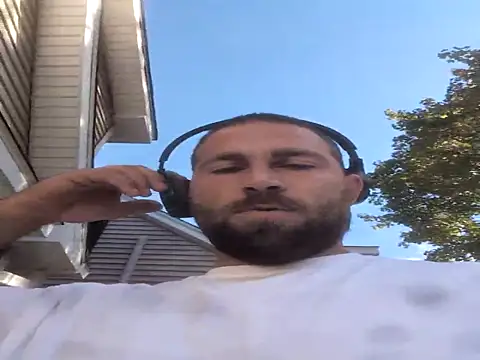 jwiththethickone413 online show from 10-03-25, 03:42