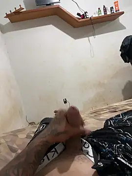 Snapshot of novinhodz chatting on 03-19-26, 11:42 novinhodz online show from 03-19-26, 11:42