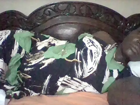 missarpie online show from 10-22-25, 04:51