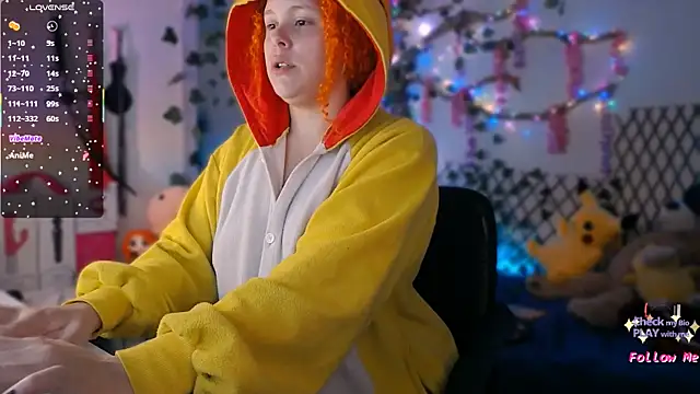 Snapshot of Alaska_colors7 chatting on 10-17-25, 12:41 Alaska colors7 online show from 10-17-25, 12:41