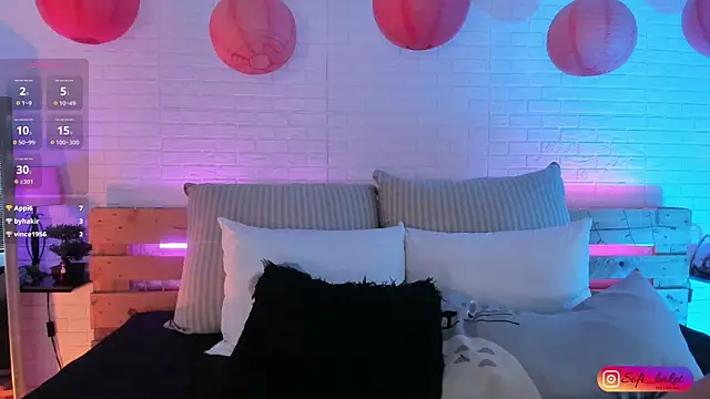 sofi bakerr online show from 03-21-25, 03:02