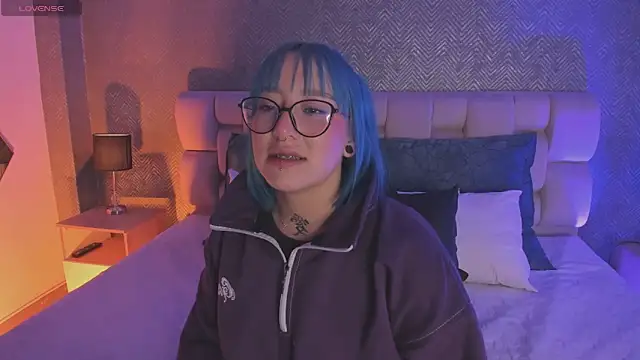 sofi bakerr online show from 09-12-25, 11:32