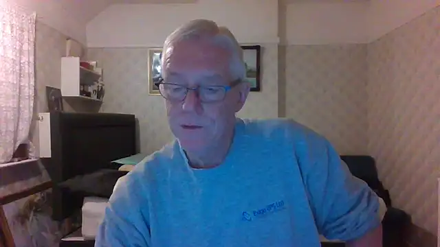 shaun63m online show from 11-25-25, 01:38