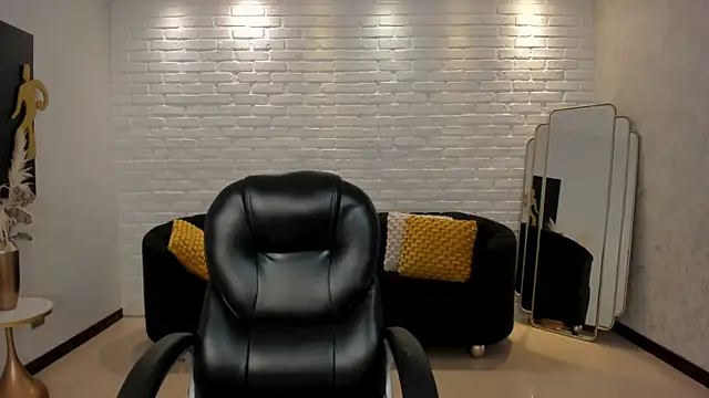 AliceHarper  online show from 01-09-25, 03:15