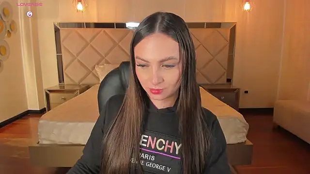 AliceHarper  online show from 02-18-25, 07:10