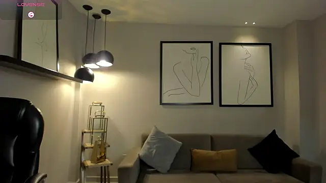 AliceHarper  online show from 05-04-26, 11:12
