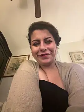 holyeroticss online show from 12-19-24, 06:12