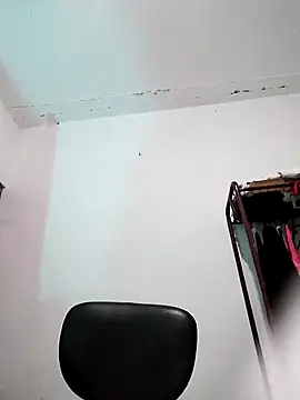 lunanataly online show from 12-29-24, 01:56