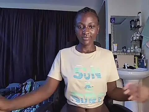 Snapshot of ebonyy_duchess chatting on 03-11-25, 06:41 ebonyy duchess online show from 03-11-25, 06:41
