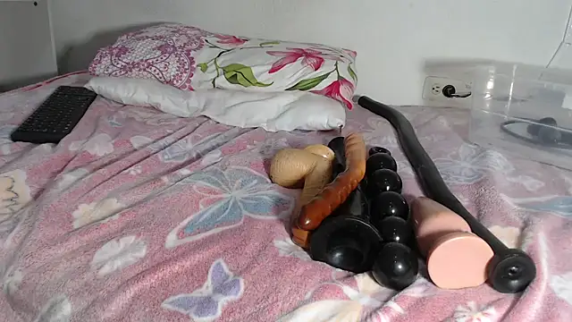 ruby07 online show from 10-02-25, 07:54