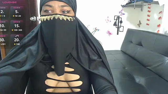 Snapshot of Aaliyah_brown chatting on 03-09-25, 07:56 Aaliyah brown online show from 03-09-25, 07:56