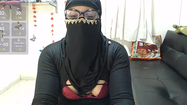 Snapshot of Aaliyah_brown chatting on 09-25-25, 03:43 Aaliyah brown online show from 09-25-25, 03:43