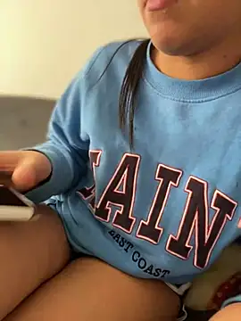 Salome golvert online show from 12-18-24, 05:21