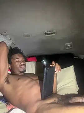 SlimeCrownzOut5 online show from 12-26-24, 02:01