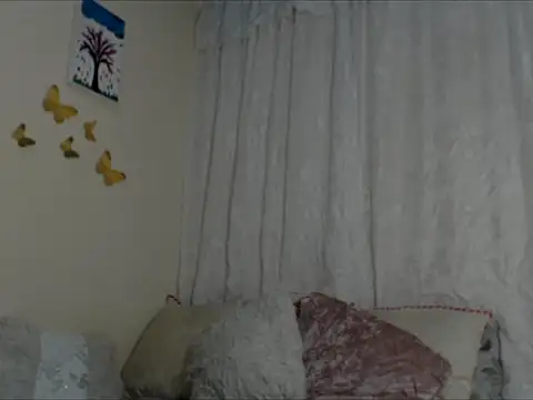 Snapshot of sharloth_x18 chatting on 09-26-25, 02:10 sharloth x18 online show from 09-26-25, 02:10