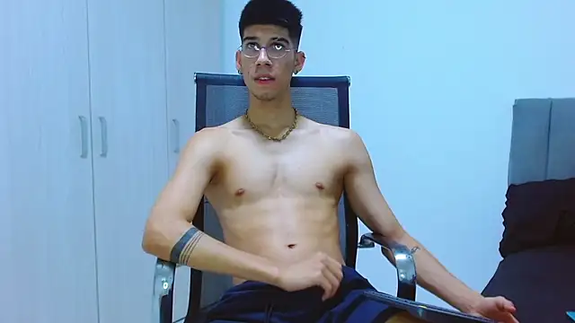 jhony-sex online show from 10-02-25, 06:31