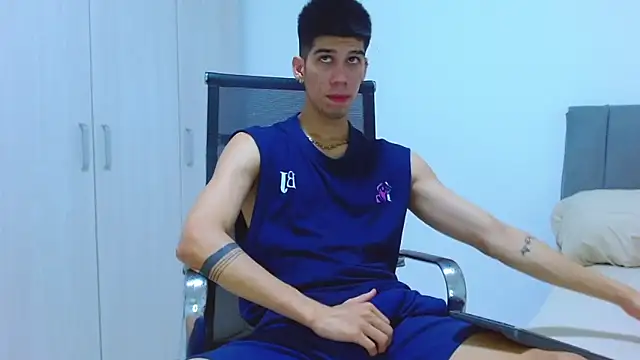 jhony-sex online show from 10-07-25, 04:09