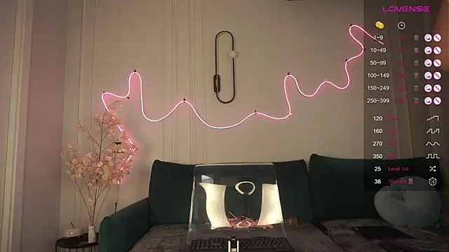 Snapshot of anna54784 chatting on 12-10-24, 09:44 anna54784 online show from 12-10-24, 09:44