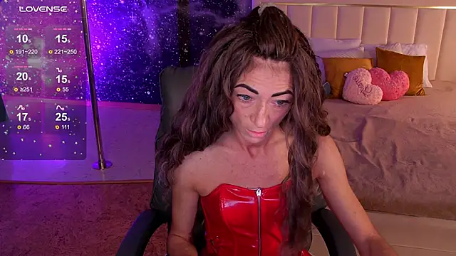 Snapshot of _F_R_A_U_ chatting on 09-23-25, 01:08 F R A U online show from 09-23-25, 01:08