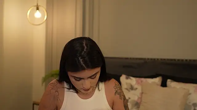 IrisBaker online show from 01-07-26, 09:39