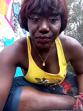 blackhotpartyts online show from 10-13-25, 04:18