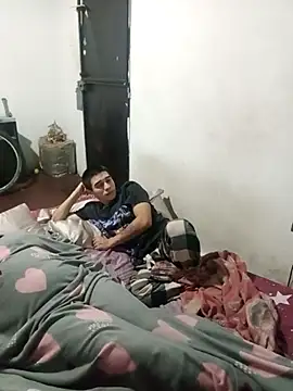 Snapshot of Mrdetonador chatting on 03-19-26, 07:23 Mrdetonador online show from 03-19-26, 07:23