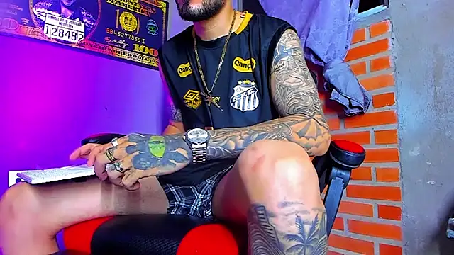 smoker445 online show from 11-18-25, 12:38