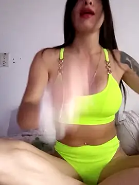 Snapshot of Chicavixy chatting on 11-11-25, 01:22 Chicavixy online show from 11-11-25, 01:22