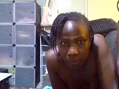 Snapshot of Slimgall chatting on 09-13-25, 08:36 Slimgall online show from 09-13-25, 08:36
