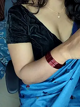 Tanvi-patil online show from 01-02-25, 06:07